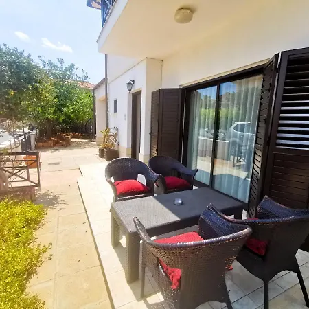 Villa The Barbeque Garden House Voroklini